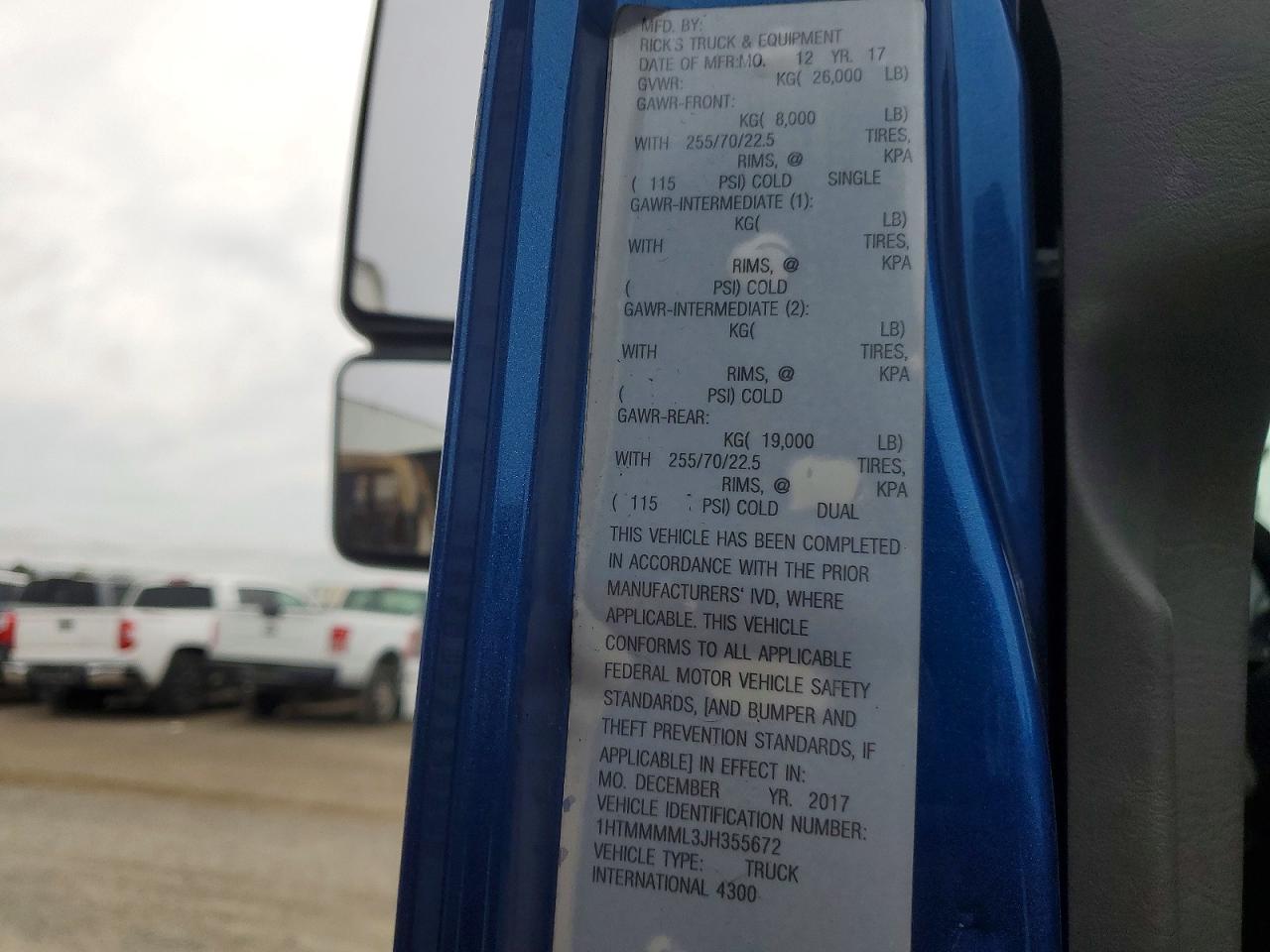 1HTMMMML3JH355672 · 2018 INTERNATIONAL 4000 · 12/13