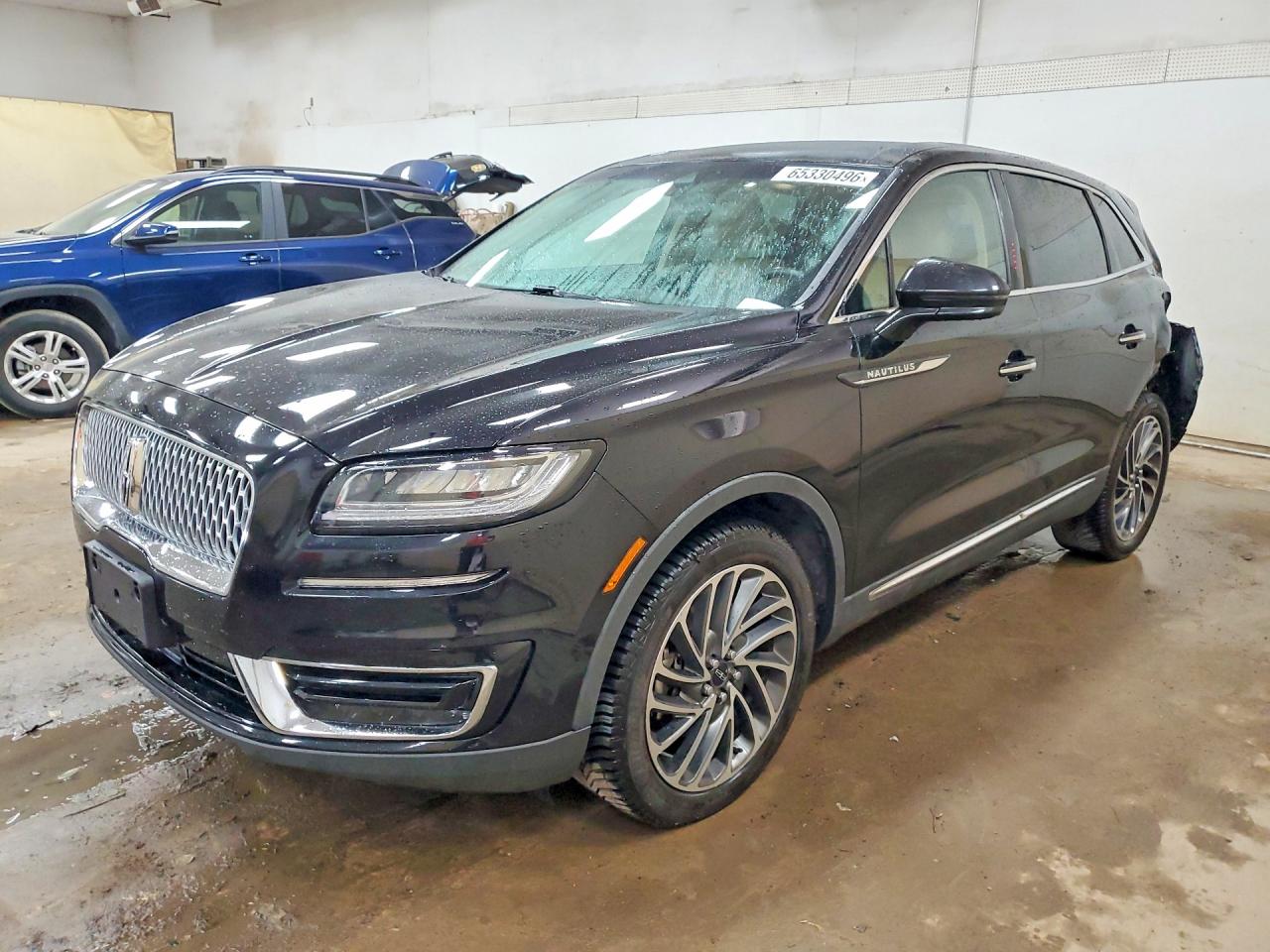 2LMPJ8L92KBL40689 · 2019 LINCOLN NAUTILUS