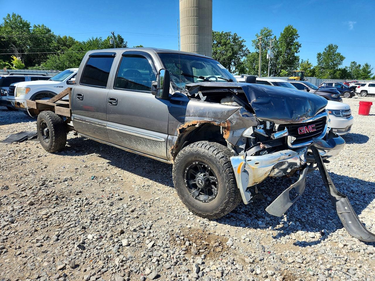 1GTGK13U72F195172 · 2002 GMC SIERRA · 4/12
