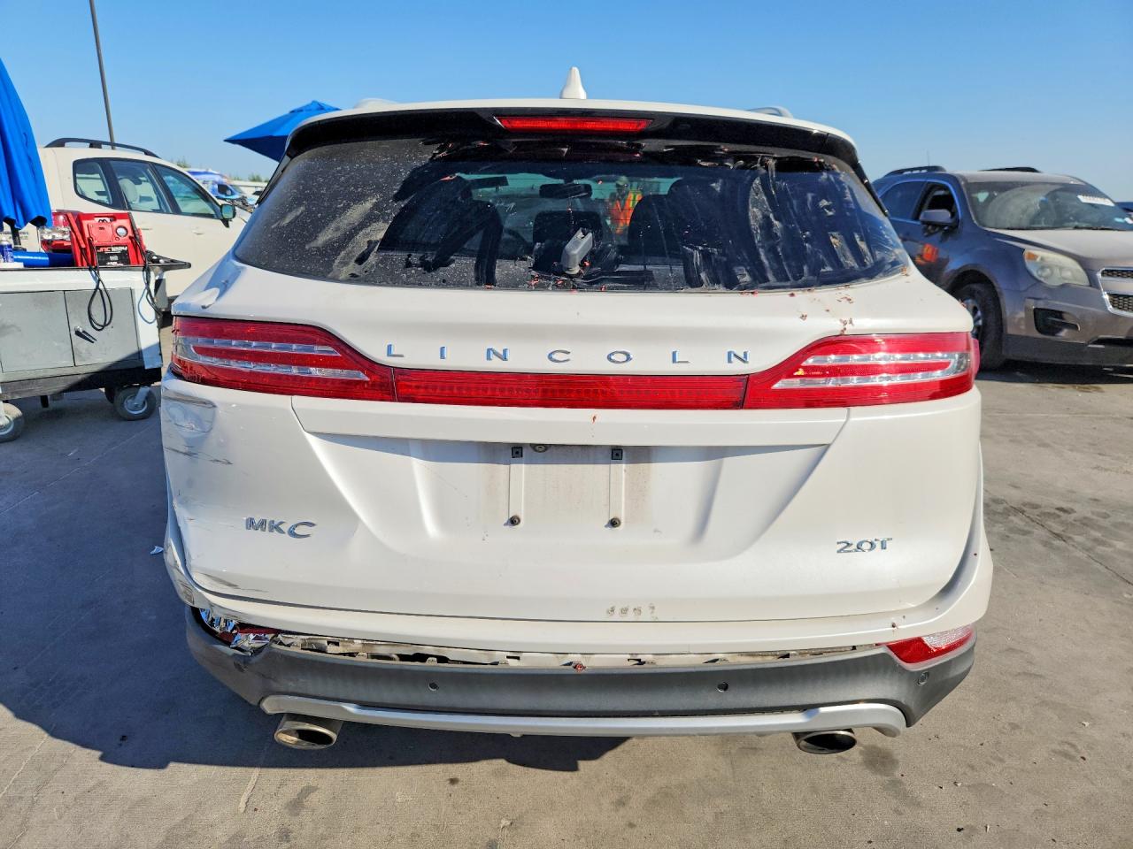 5LMCJ1C97HUL46795 · 2017 LINCOLN MKC · 6/13