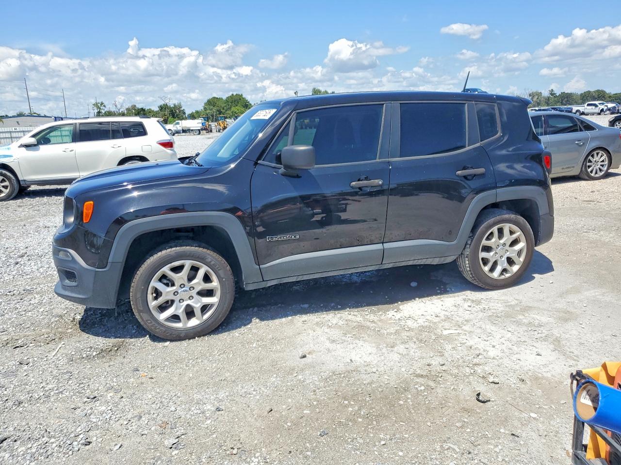 ZACCJBAB7JPH10109 · 2018 JEEP RENEGADE