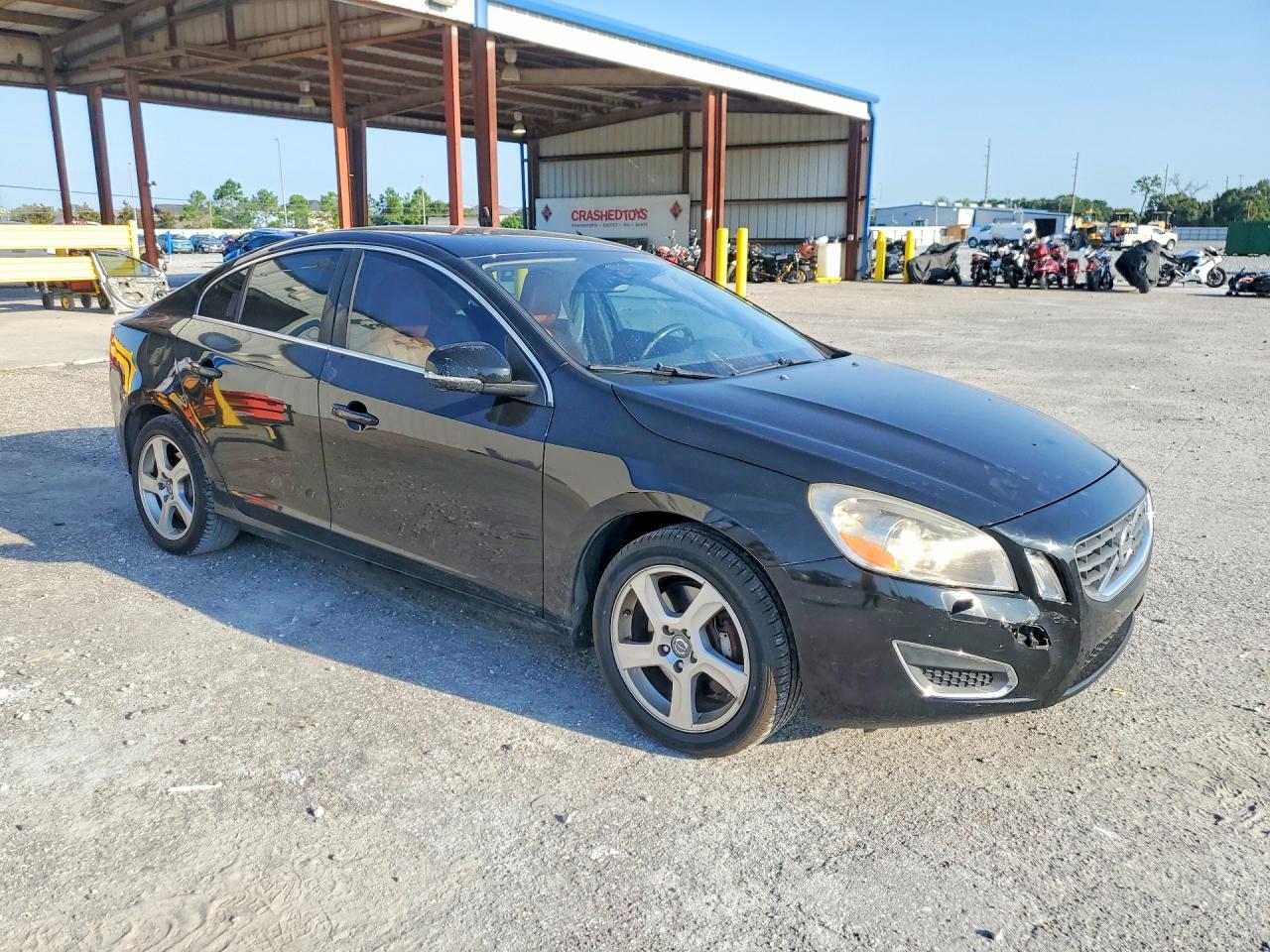 YV1612FSXD2201792 · 2013 VOLVO S60 · 4/12