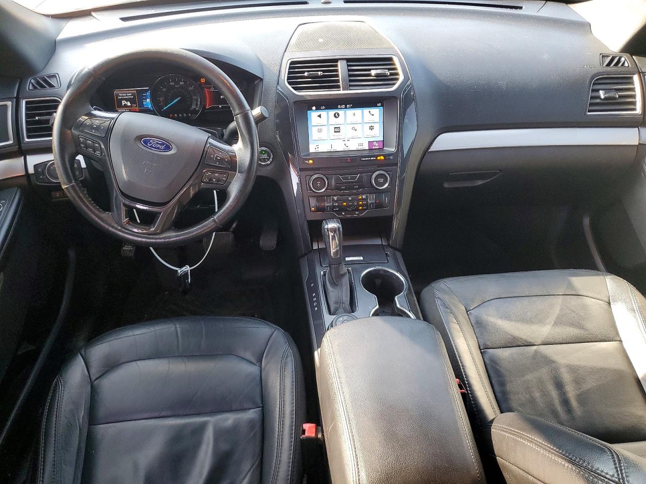 1FM5K8DH1HGC24407 · 2017 FORD EXPLORER · 8/13