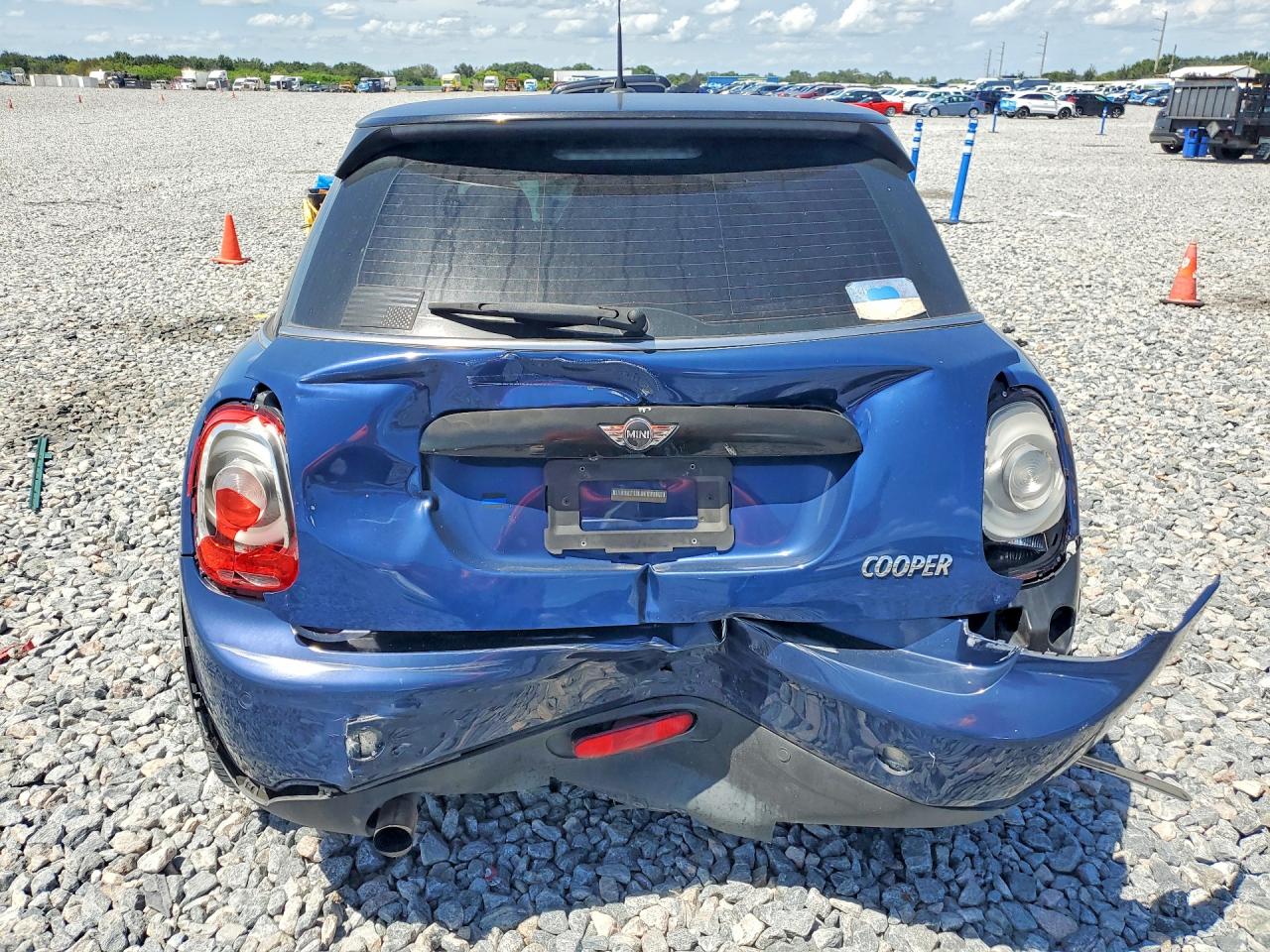 WMWXU1C32H2F77109 · 2017 MINI COOPER · 6/13