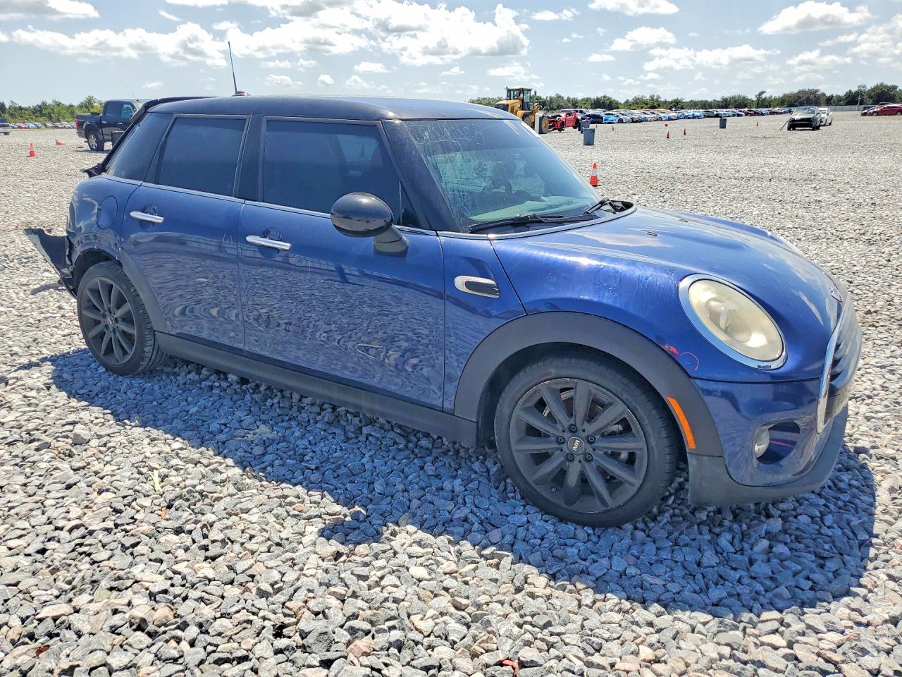 WMWXU1C32H2F77109 · 2017 MINI COOPER · 4/13