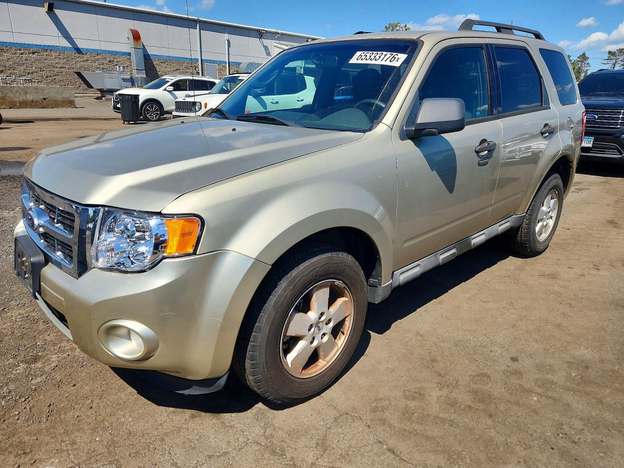 1FMCU0D70AKB28359 · 2010 FORD ESCAPE