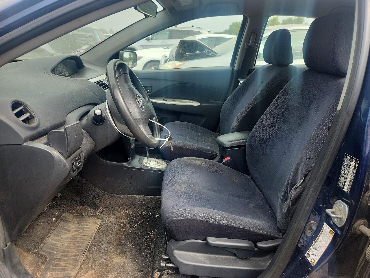 JTDBT923074002071 · 2007 TOYOTA YARIS · 7/12