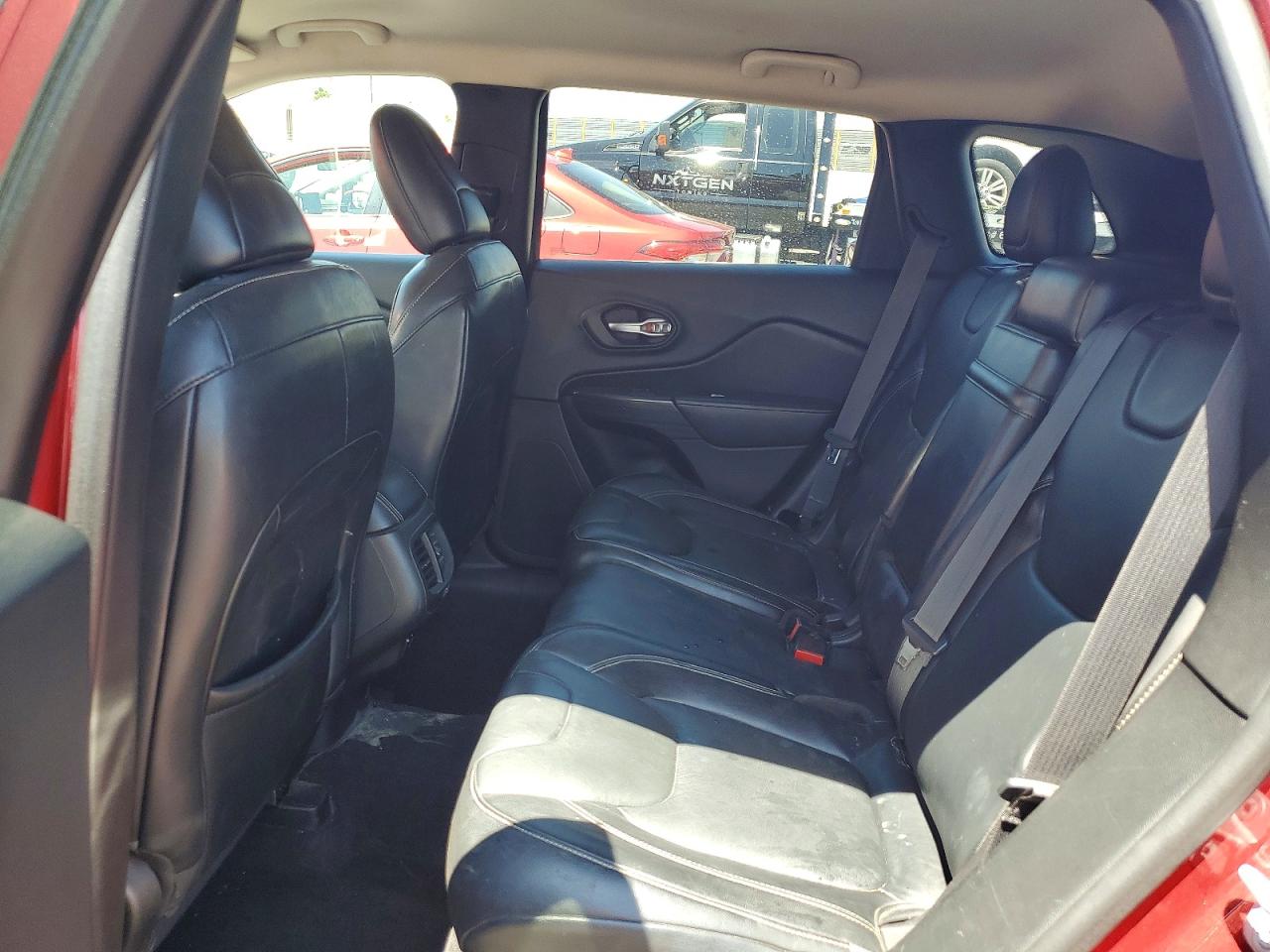 1C4PJMDS7EW296802 · 2014 JEEP CHEROKEE · 11/13
