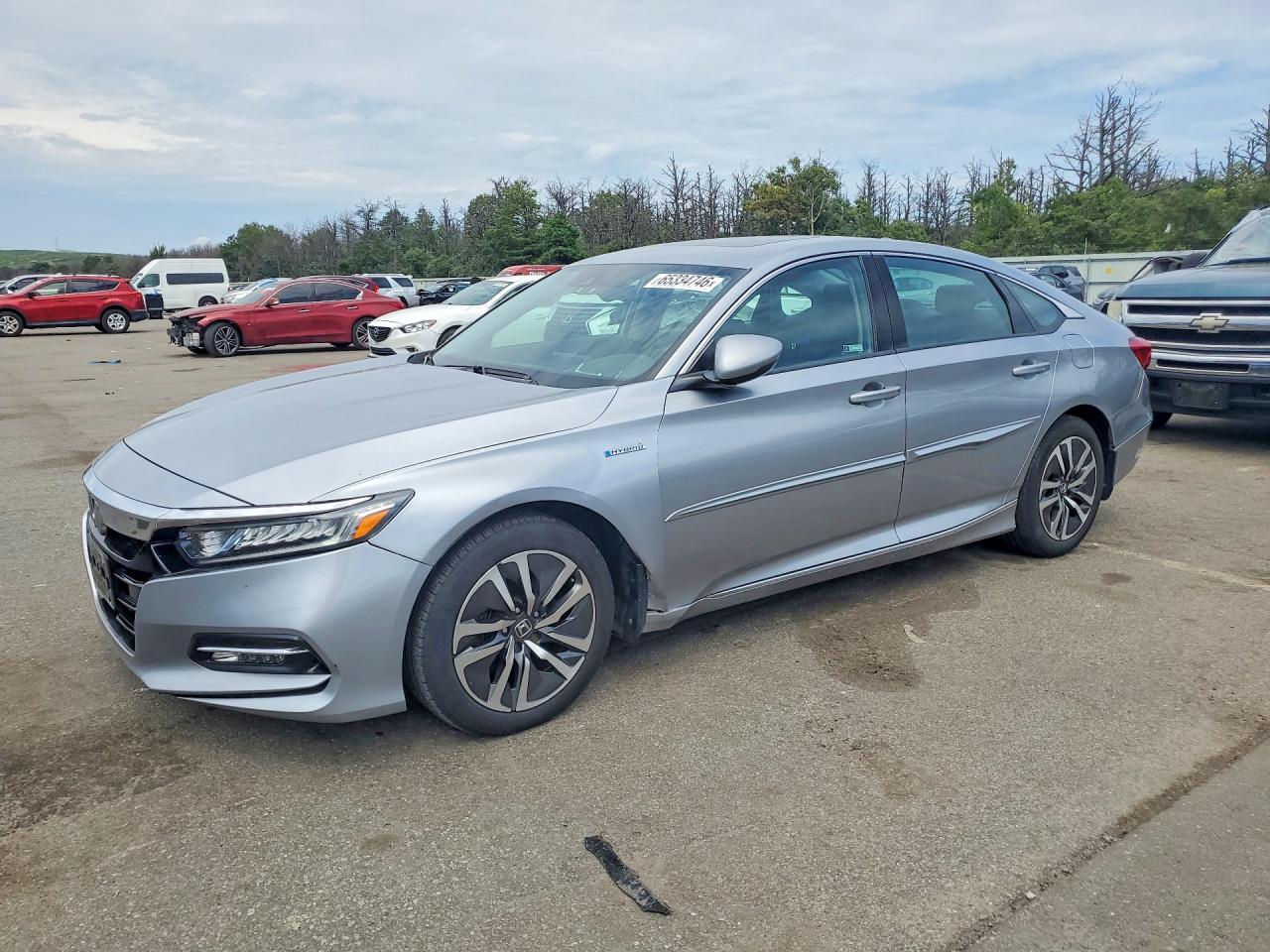 1HGCV3F57JA008449 · 2018 HONDA ACCORD