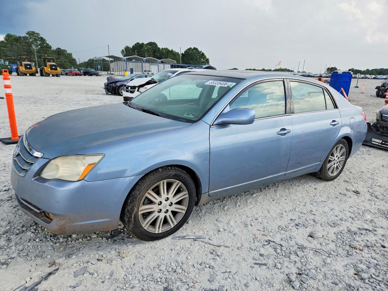 4T1BK36B05U057257 · 2005 TOYOTA AVALON