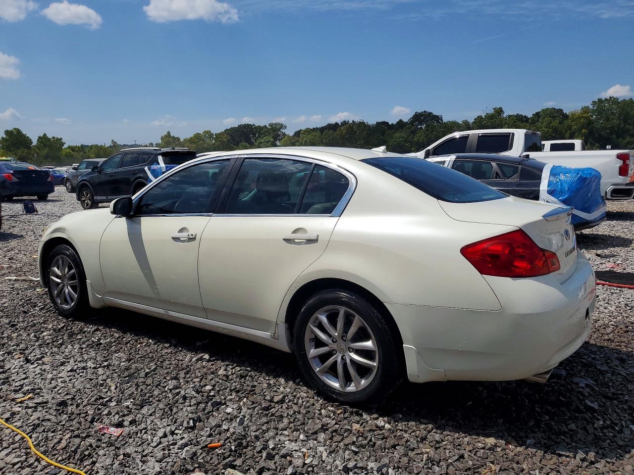 JNKBV61F28M255509 · 2008 INFINITI G35 · 2/12