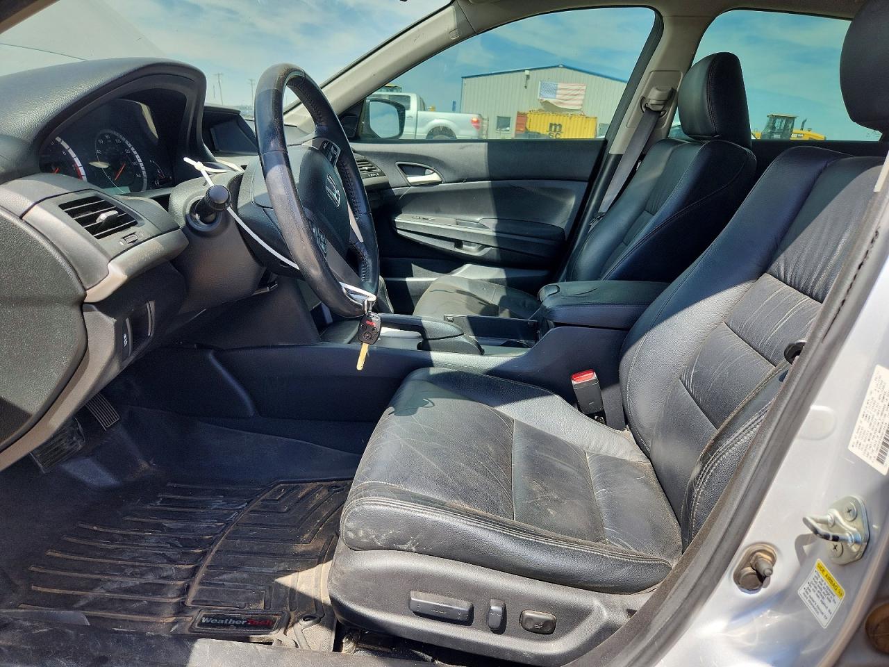 1HGCP2F69CA019436 · 2012 HONDA ACCORD · 7/12
