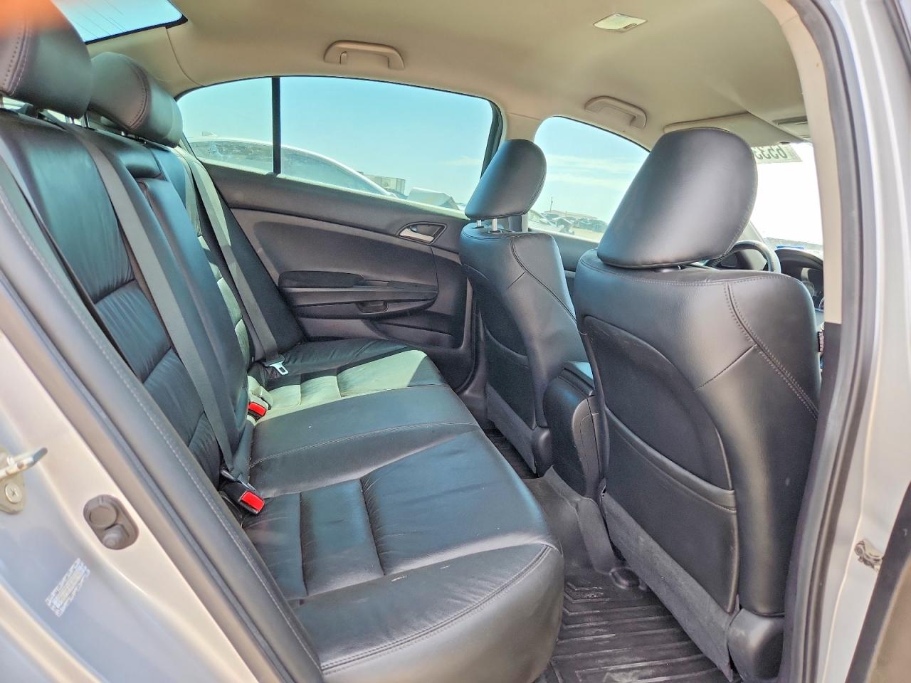 1HGCP2F69CA019436 · 2012 HONDA ACCORD · 10/12