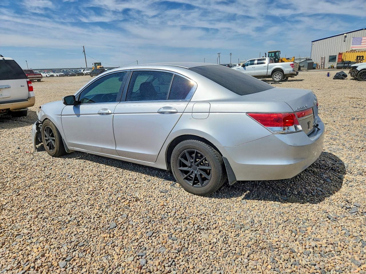 1HGCP2F69CA019436 · 2012 HONDA ACCORD · 2/12