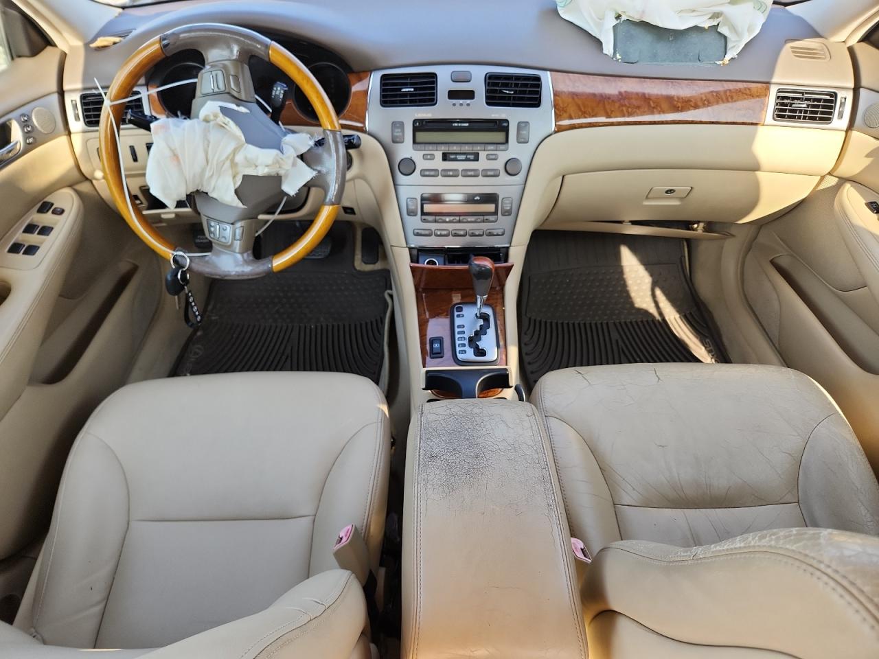 JTHBA30G055071972 · 2005 LEXUS ES · 8/13