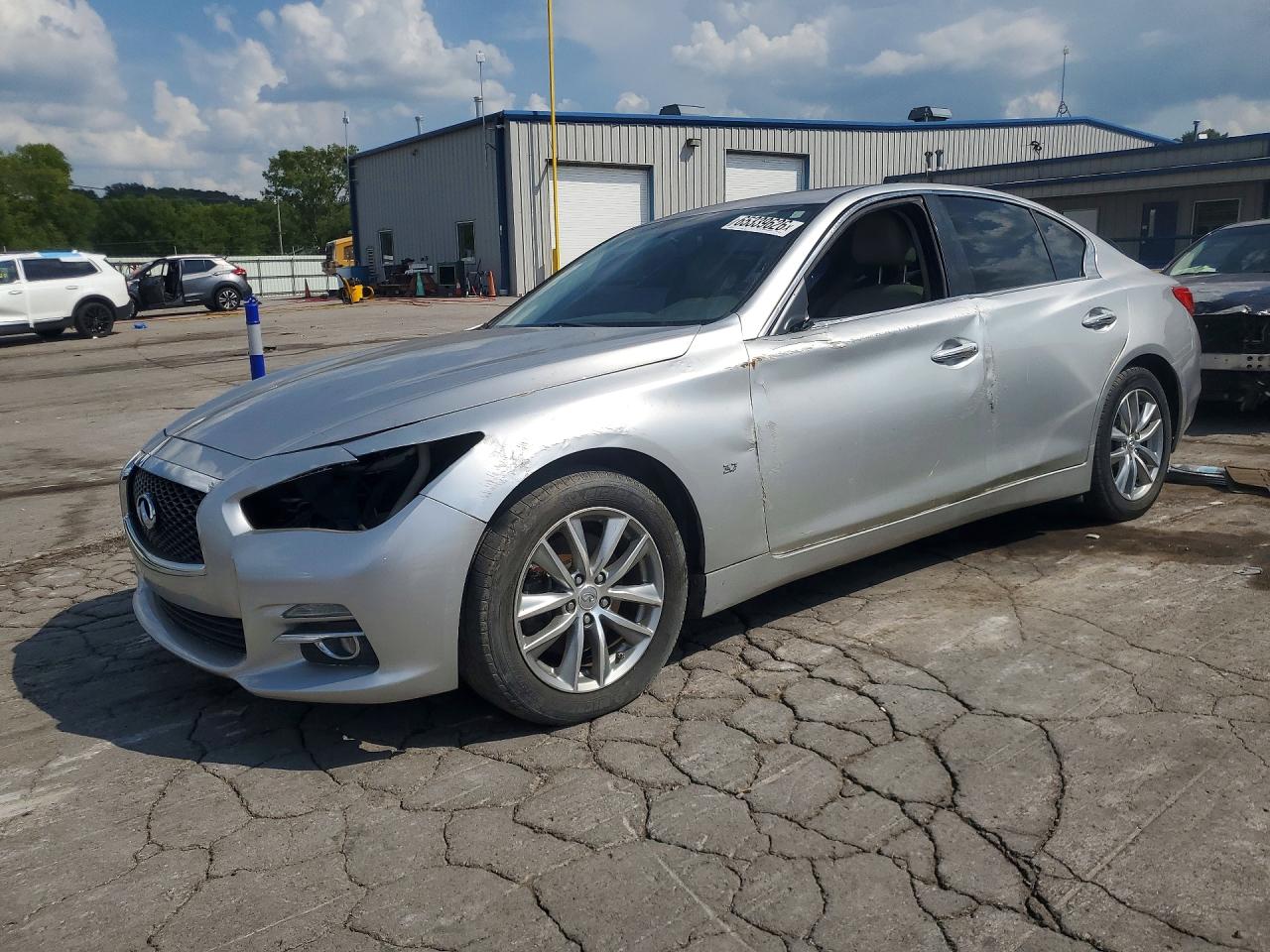 JN1EV7AR8JM432278 · 2018 INFINITI Q50