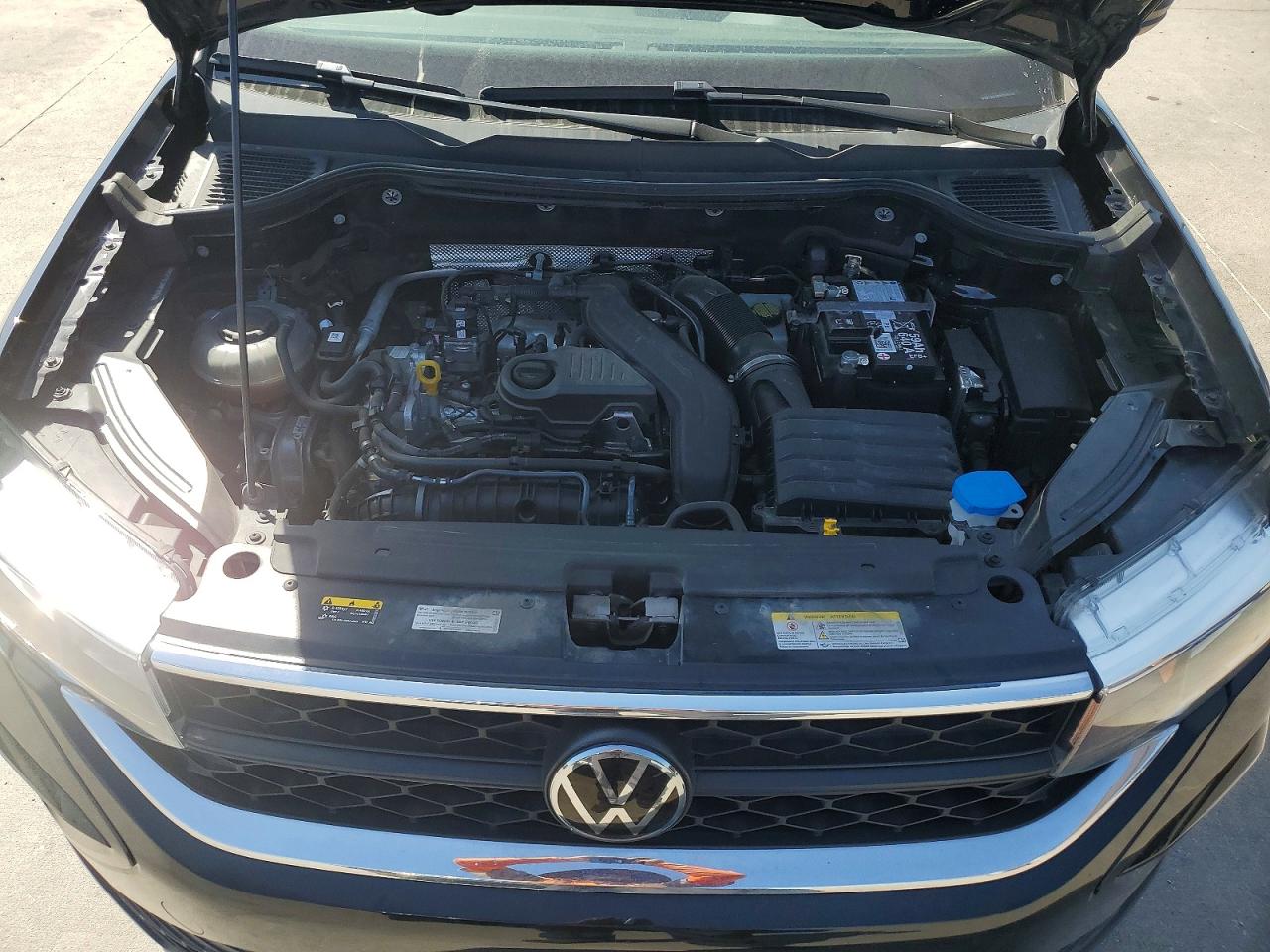 3VV5X7B23RM105314 · 2024 VOLKSWAGEN TAOS · 11/12