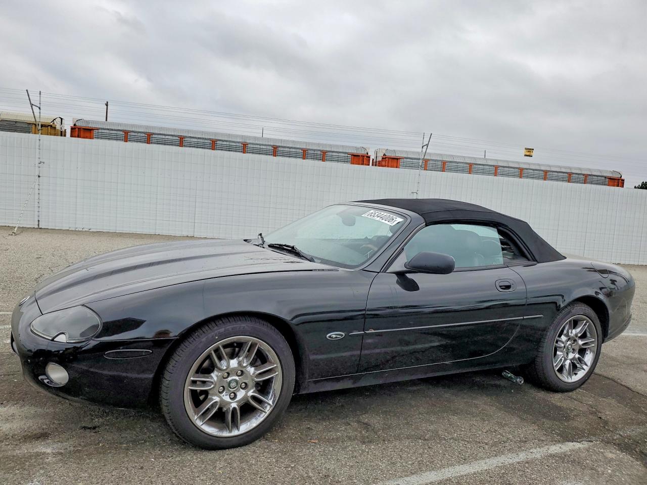 2002 JAGUAR XK8