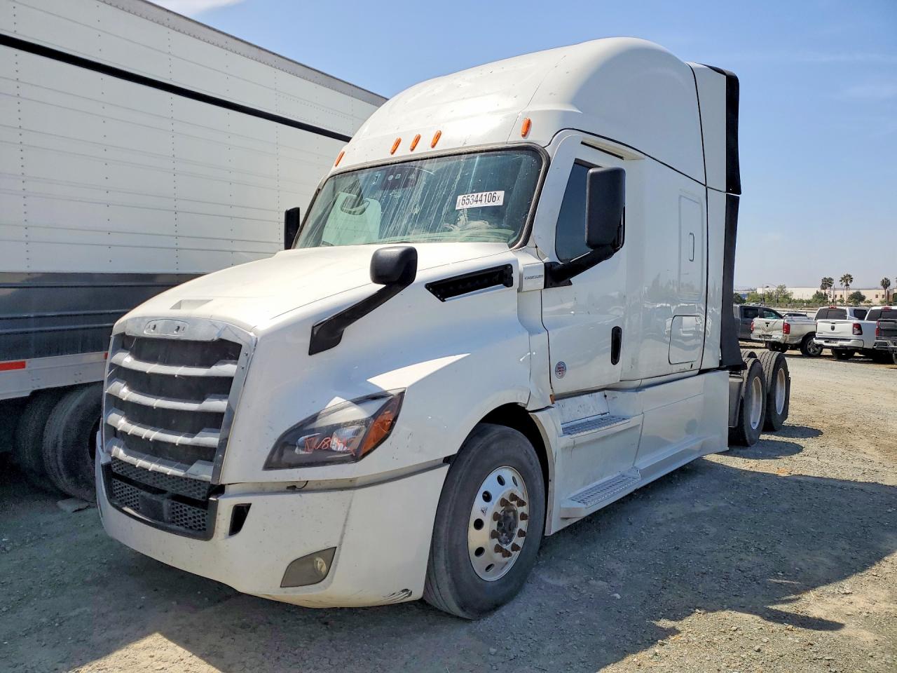 3AKJHHDR7RSUV0810 · 2024 FREIGHTLINER CASCADIA 126