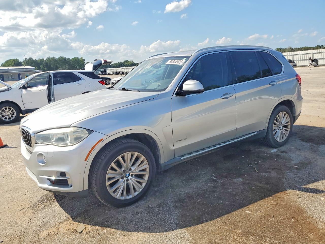 5UXKR0C55G0U11358 · 2016 BMW X5