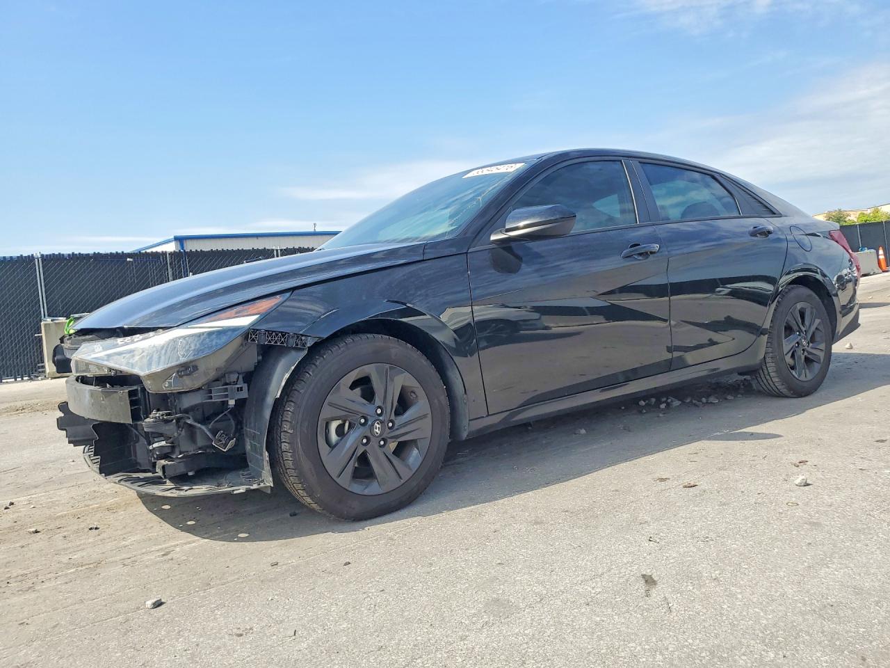 5NPLM4AG4MH007742 · 2021 HYUNDAI ELANTRA