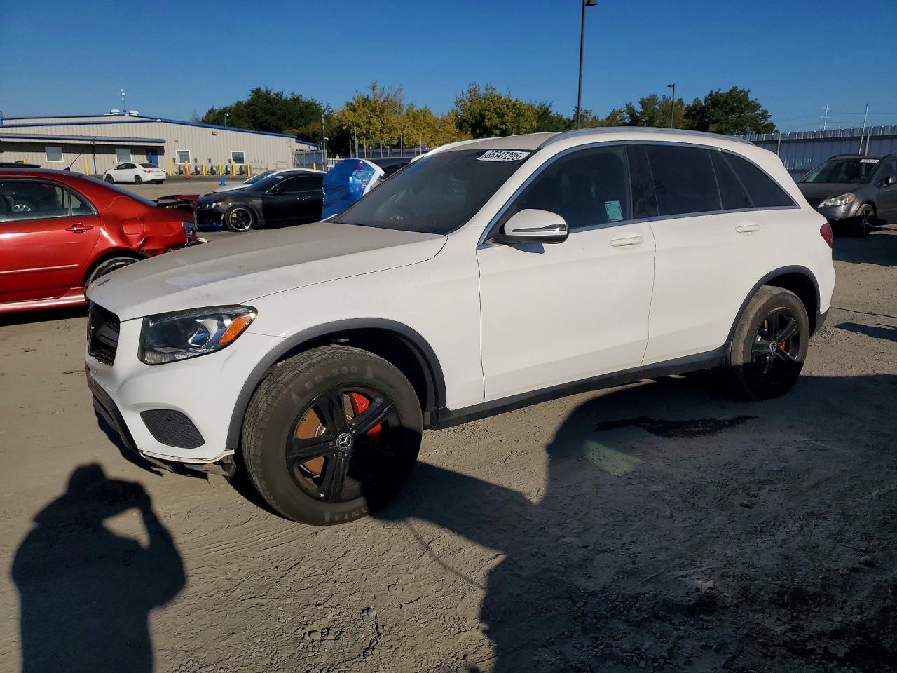 WDC0G4JB8JV019932 · 2018 MERCEDES-BENZ GLC
