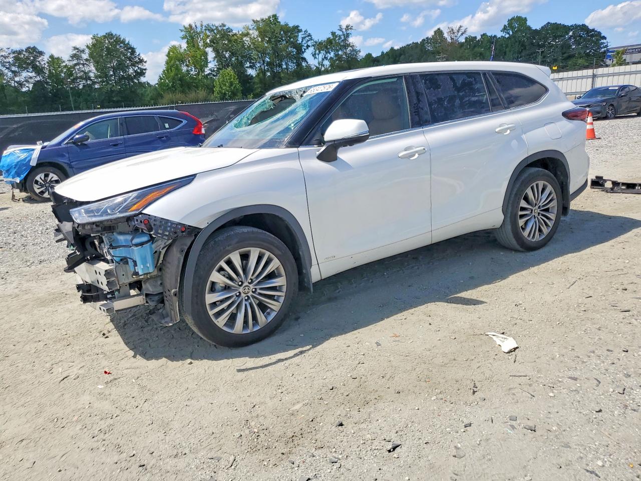 5TDEBRCH3RS637223 · 2024 TOYOTA HIGHLANDER HYBRID