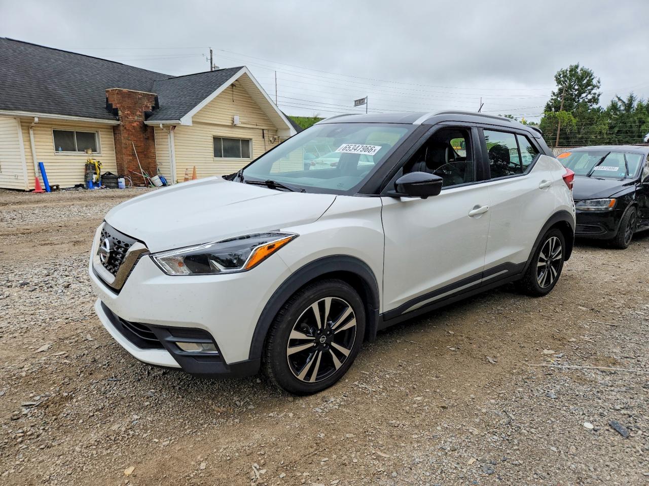 3N1CP5DV0LL558808 · 2020 NISSAN KICKS