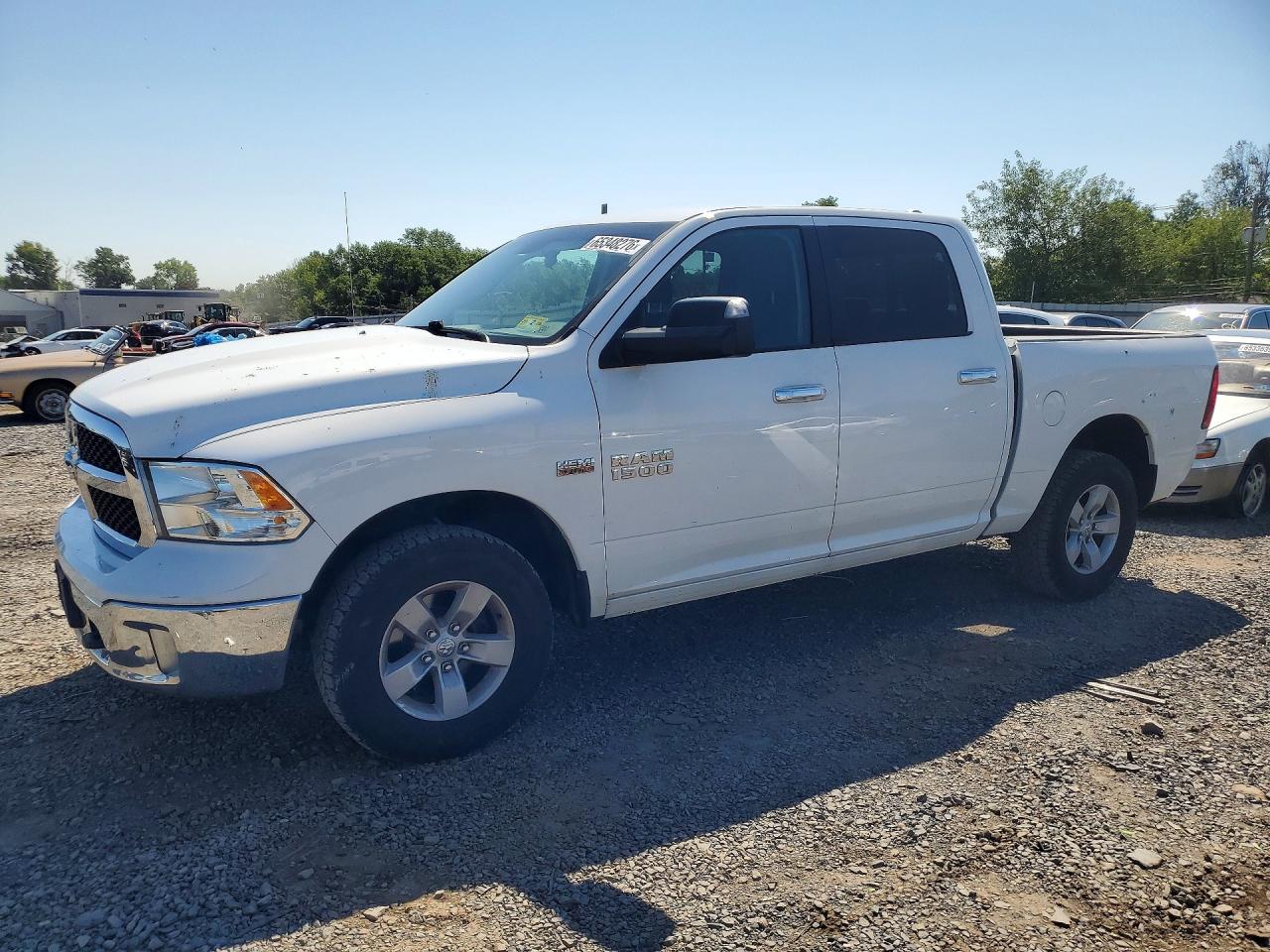 1C6RR7LT3JS300401 · 2018 RAM 1500