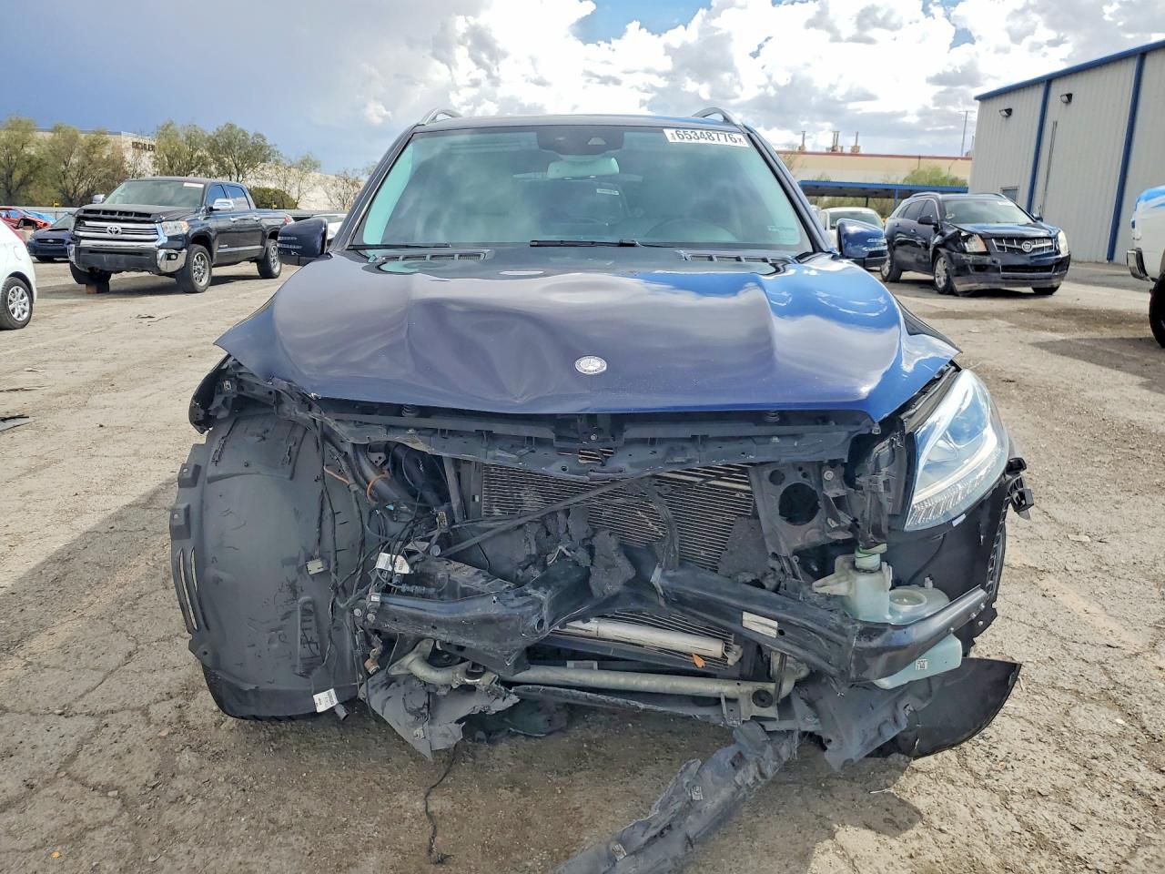 4JGDA5JB9HA927205 · 2017 MERCEDES-BENZ GLE · 5/14
