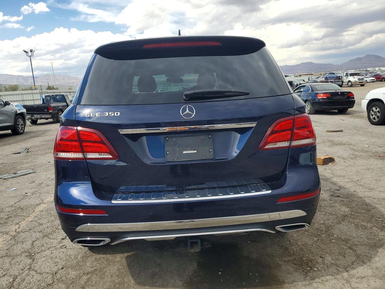 4JGDA5JB9HA927205 · 2017 MERCEDES-BENZ GLE · 6/14
