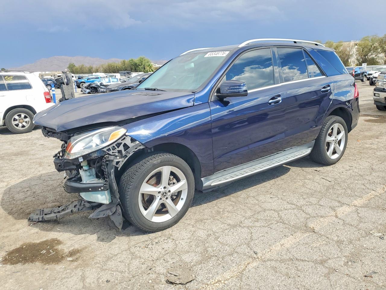 4JGDA5JB9HA927205 · 2017 MERCEDES-BENZ GLE