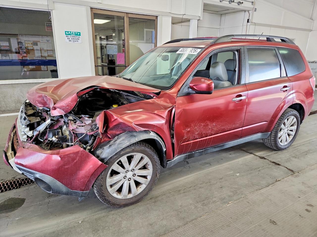 JF2SHADCXBH771308 · 2011 SUBARU FORESTER