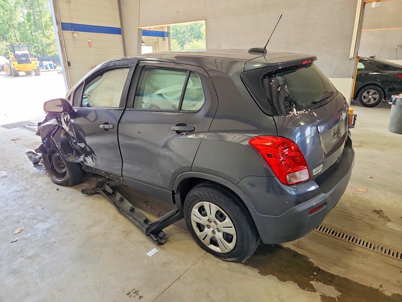 3GNCJKSBXGL263203 · 2016 CHEVROLET TRAX · 2/12