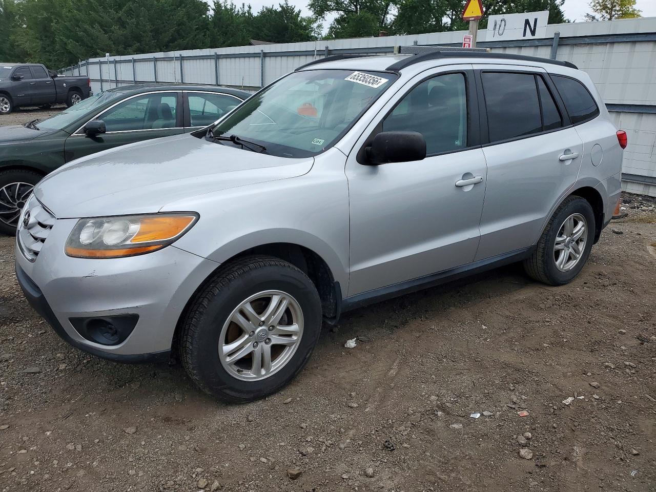 5XYZG3ABXBG013310 · 2011 HYUNDAI SANTA FE
