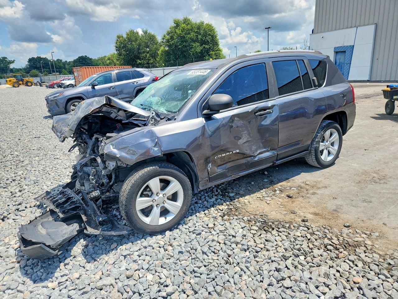 1C4NJCBA3GD810669 · 2016 JEEP COMPASS