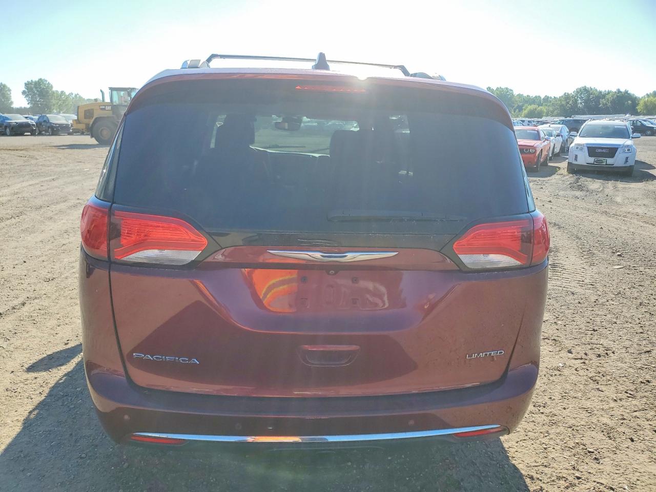 2C4RC1GG1HR836120 · 2017 CHRYSLER PACIFICA · 6/13