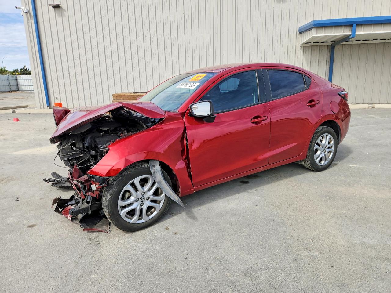 3MYDLBYV2JY320112 · 2018 TOYOTA YARIS IA
