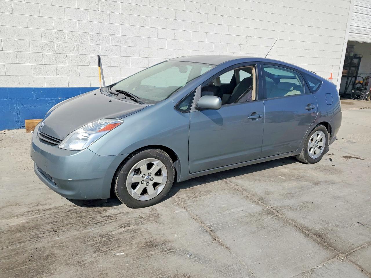 JTDKB20UX53096906 · 2005 TOYOTA PRIUS