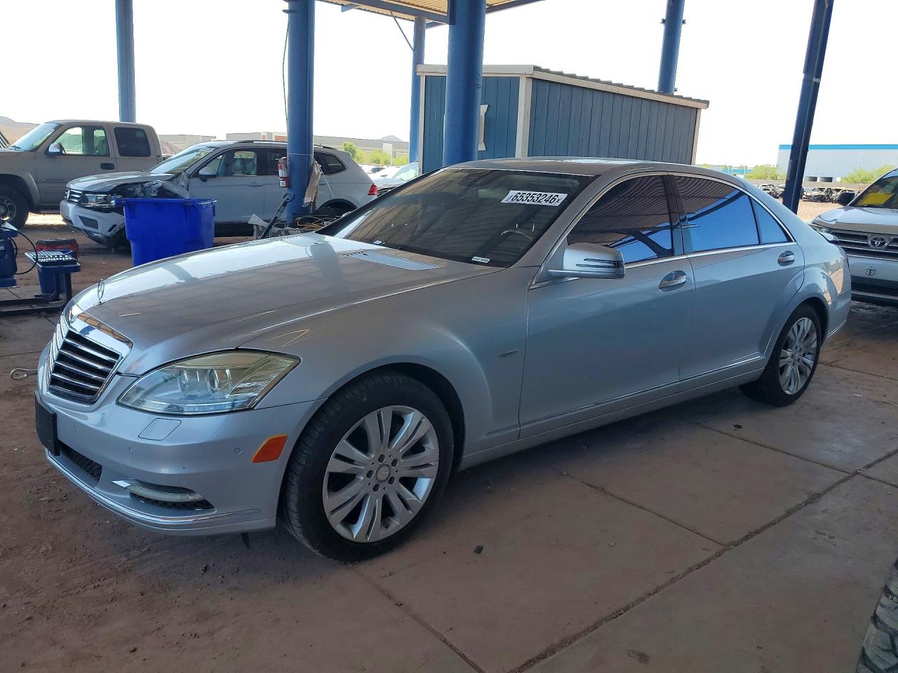 WDDNG9FB2AA316550 · 2010 MERCEDES-BENZ S