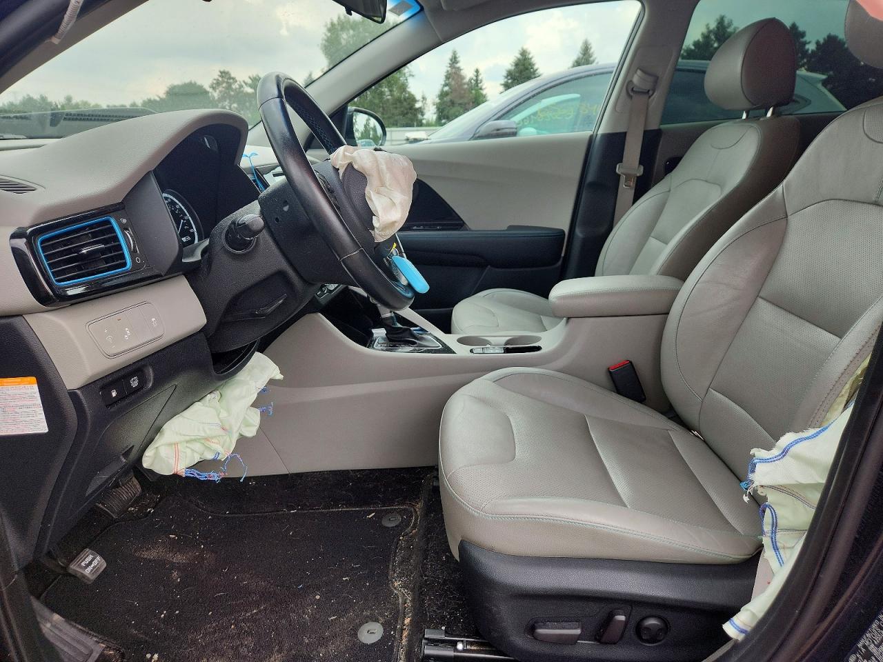KNDCE3LC7H5047742 · 2017 KIA NIRO · 7/13