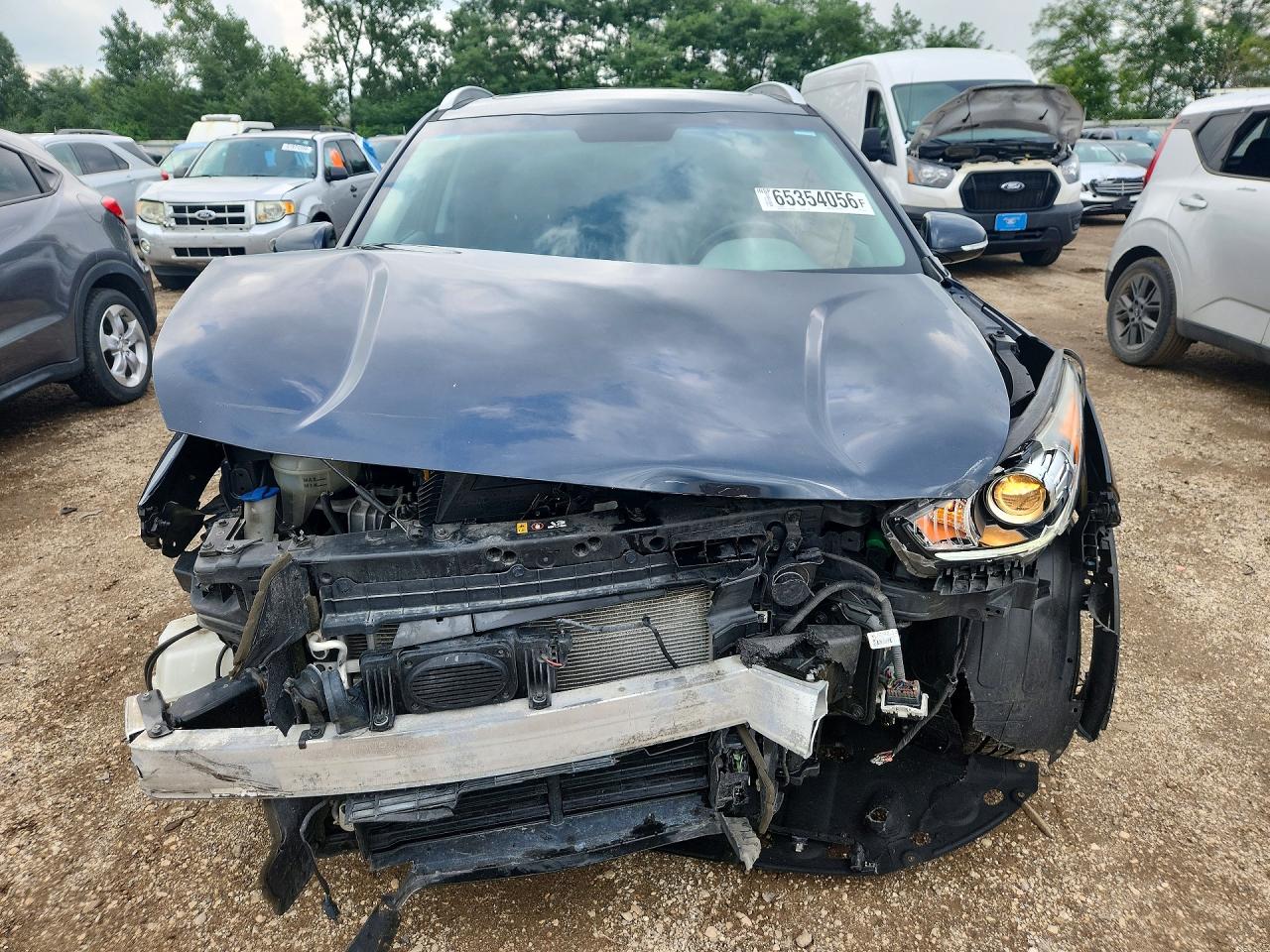 KNDCE3LC7H5047742 · 2017 KIA NIRO · 5/13