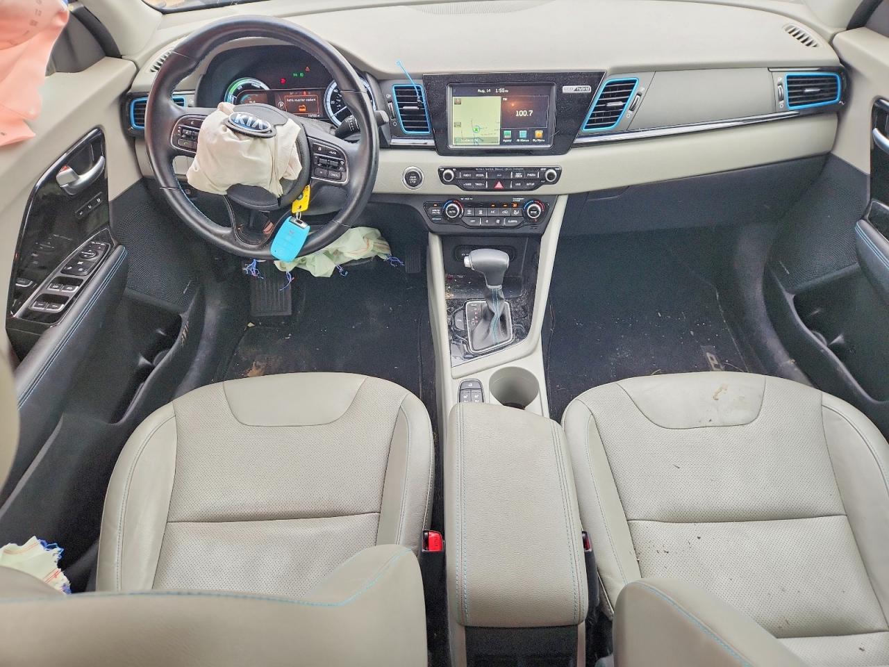 KNDCE3LC7H5047742 · 2017 KIA NIRO · 8/13
