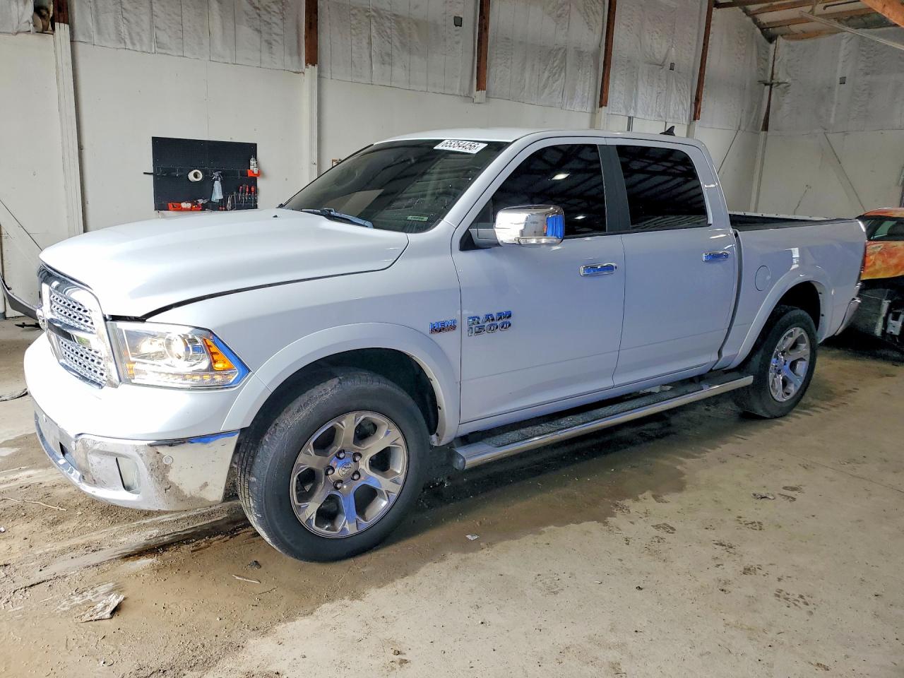 1C6RR7NT3JS221100 · 2018 RAM 1500