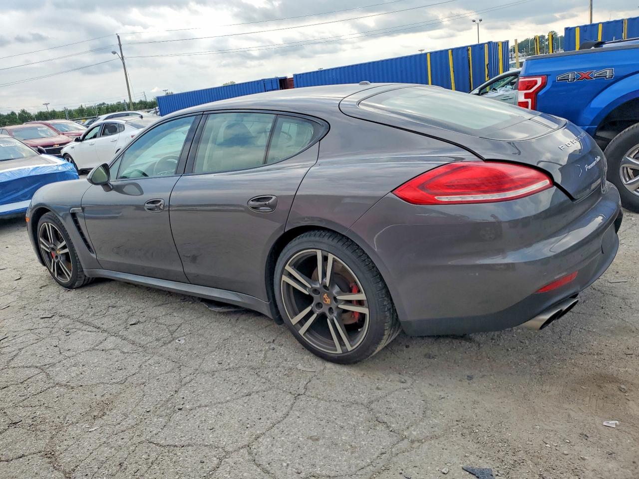 WP0AC2A73EL073307 · 2014 PORSCHE PANAMERA · 2/12