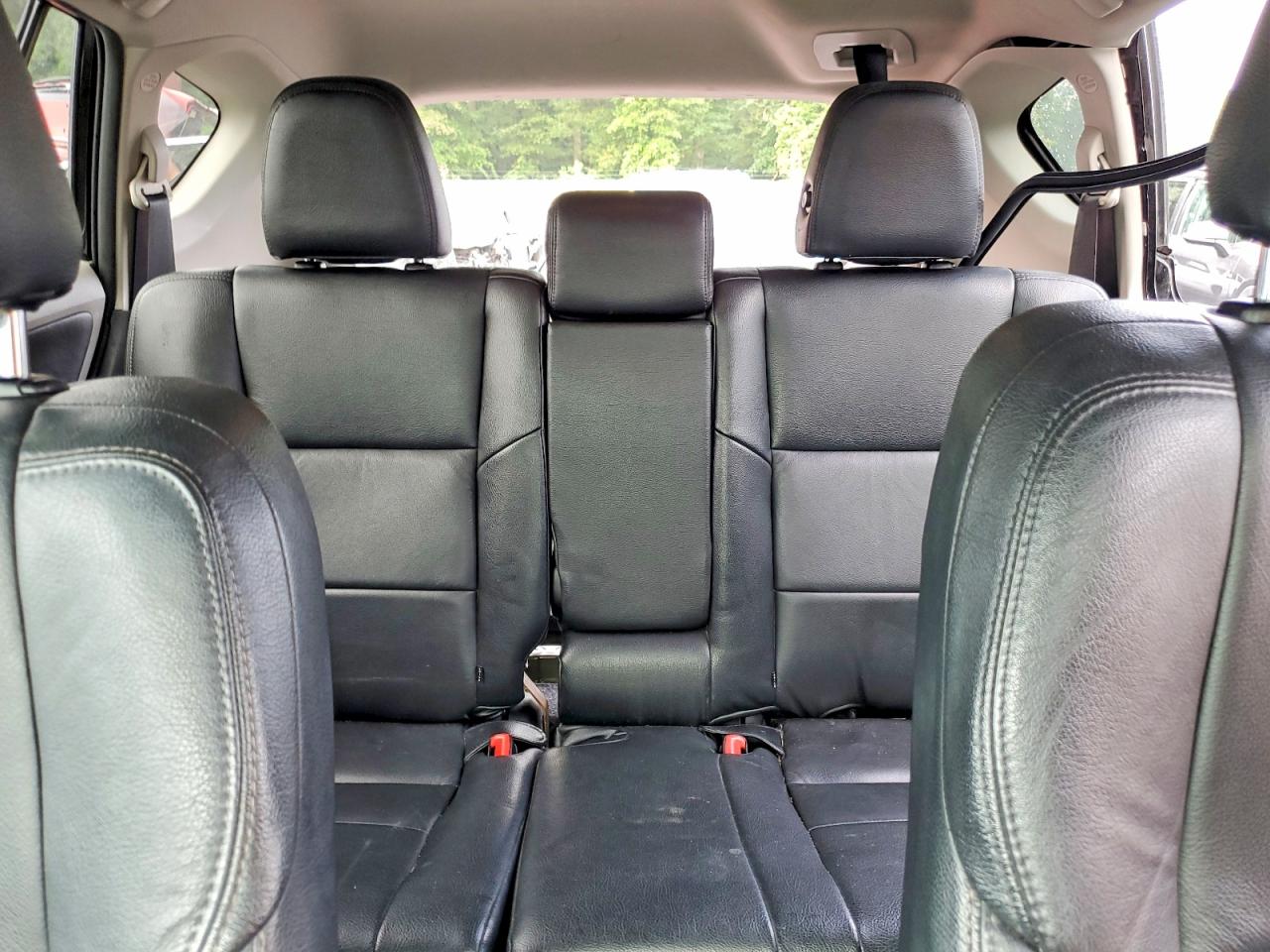 2T3RFREV1DW100608 · 2013 TOYOTA RAV4 · 10/14