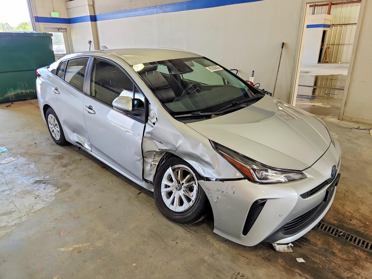 JTDKAMFU1M3135175 · 2021 TOYOTA PRIUS · 4/12