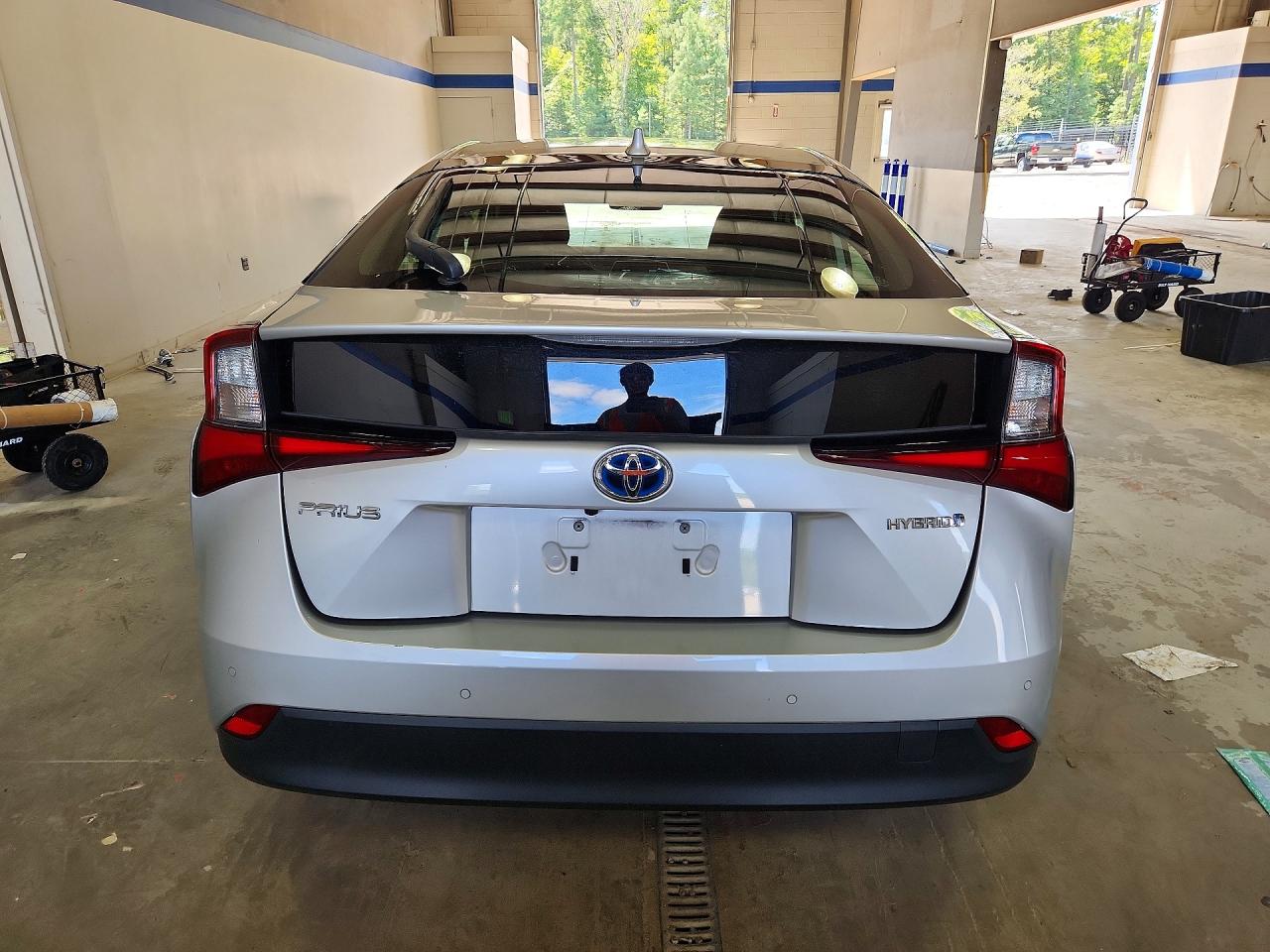 JTDKAMFU1M3135175 · 2021 TOYOTA PRIUS · 6/12