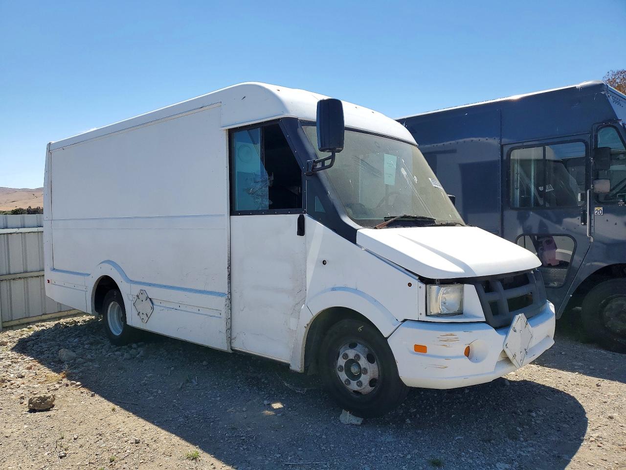 JALB4T172D7W01089 · 2013 ISUZU NPR · 4/13