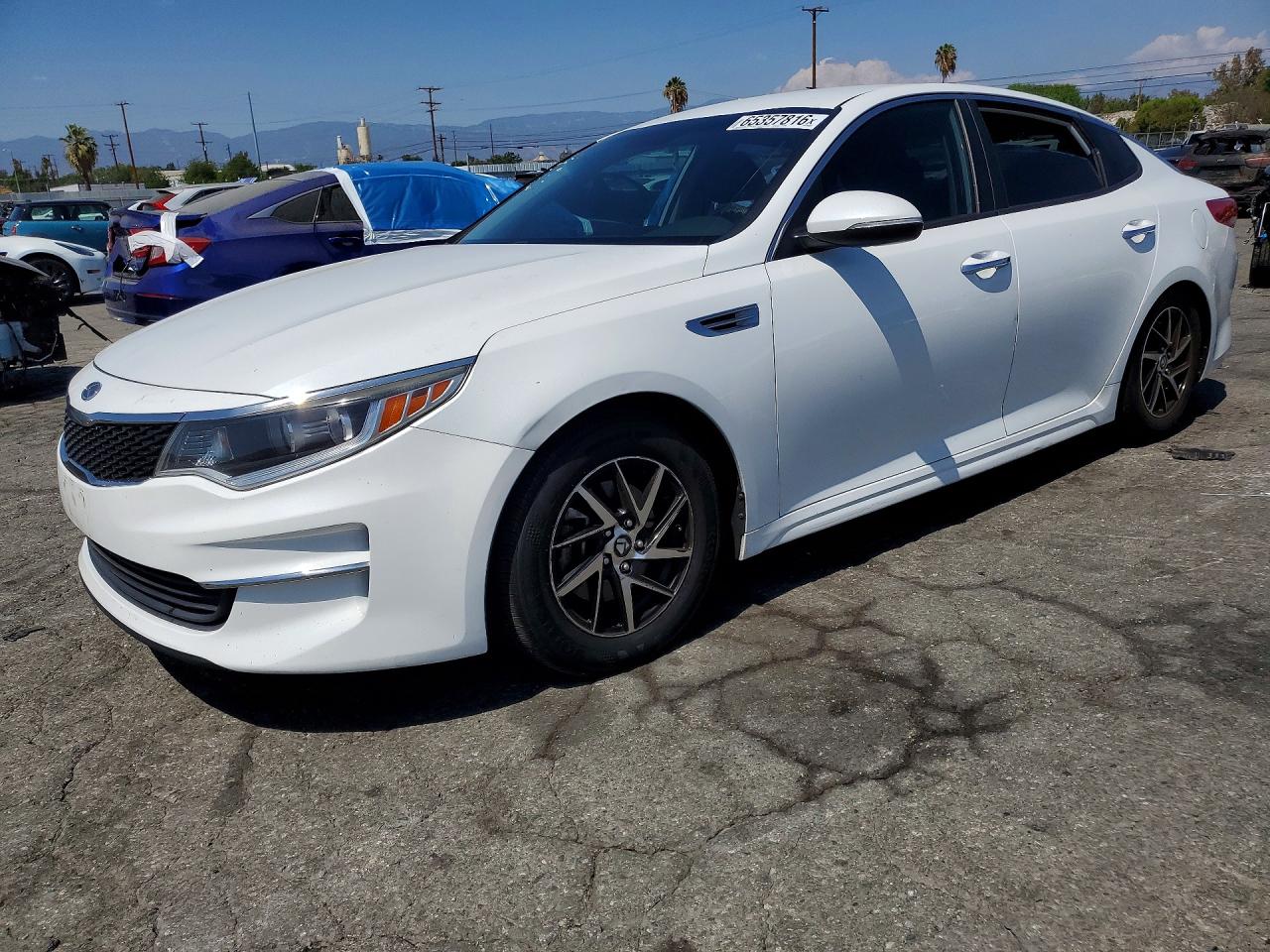 5XXGT4L13GG010595 · 2016 KIA OPTIMA